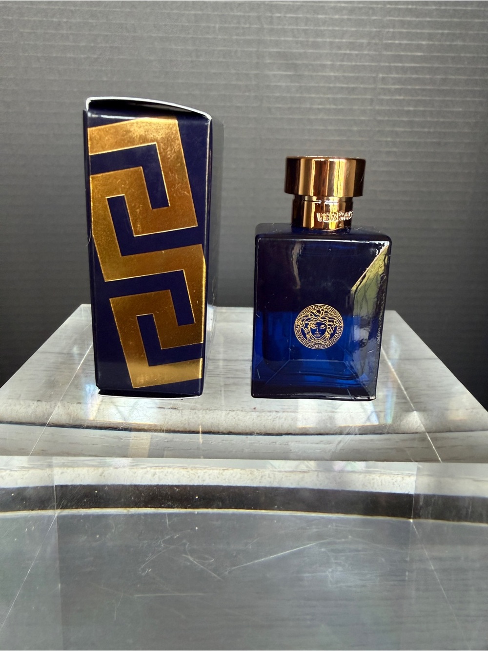 Mini perfume Versace - Picture 5 of 6